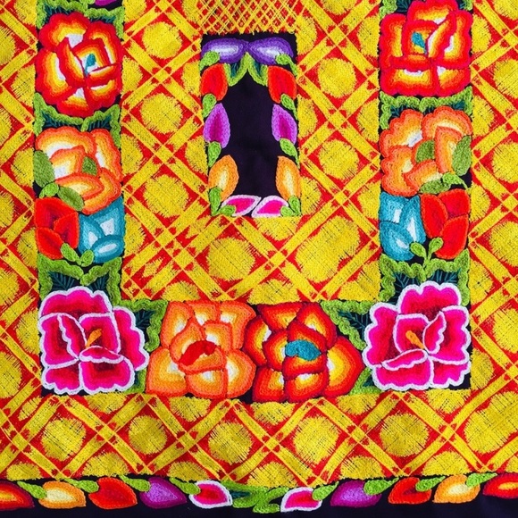 Frida Kahlo Huipil Vintage Mexican Blouse - Picture 2 of 2